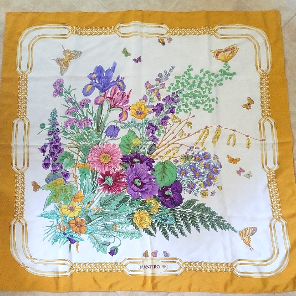 VTG MONTERO Floral Silk Scarf 35X35